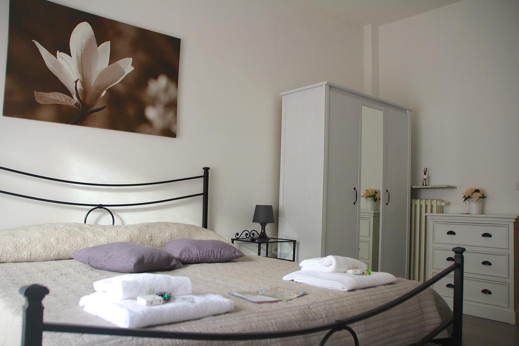 Bed Rooms Roma Phòng bức ảnh
